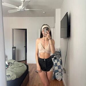 Aerie Women's Cream and Black Bra